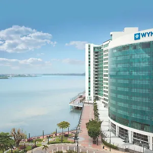 מלון Wyndham Guayaquil, Puerto Santa Ana